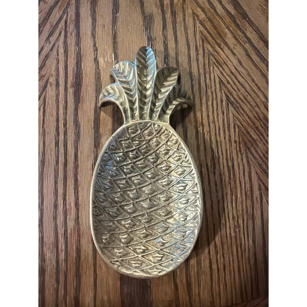 Vintage brass Pineapple Trinket Dish Tropical Jewelry Catchall ashTray